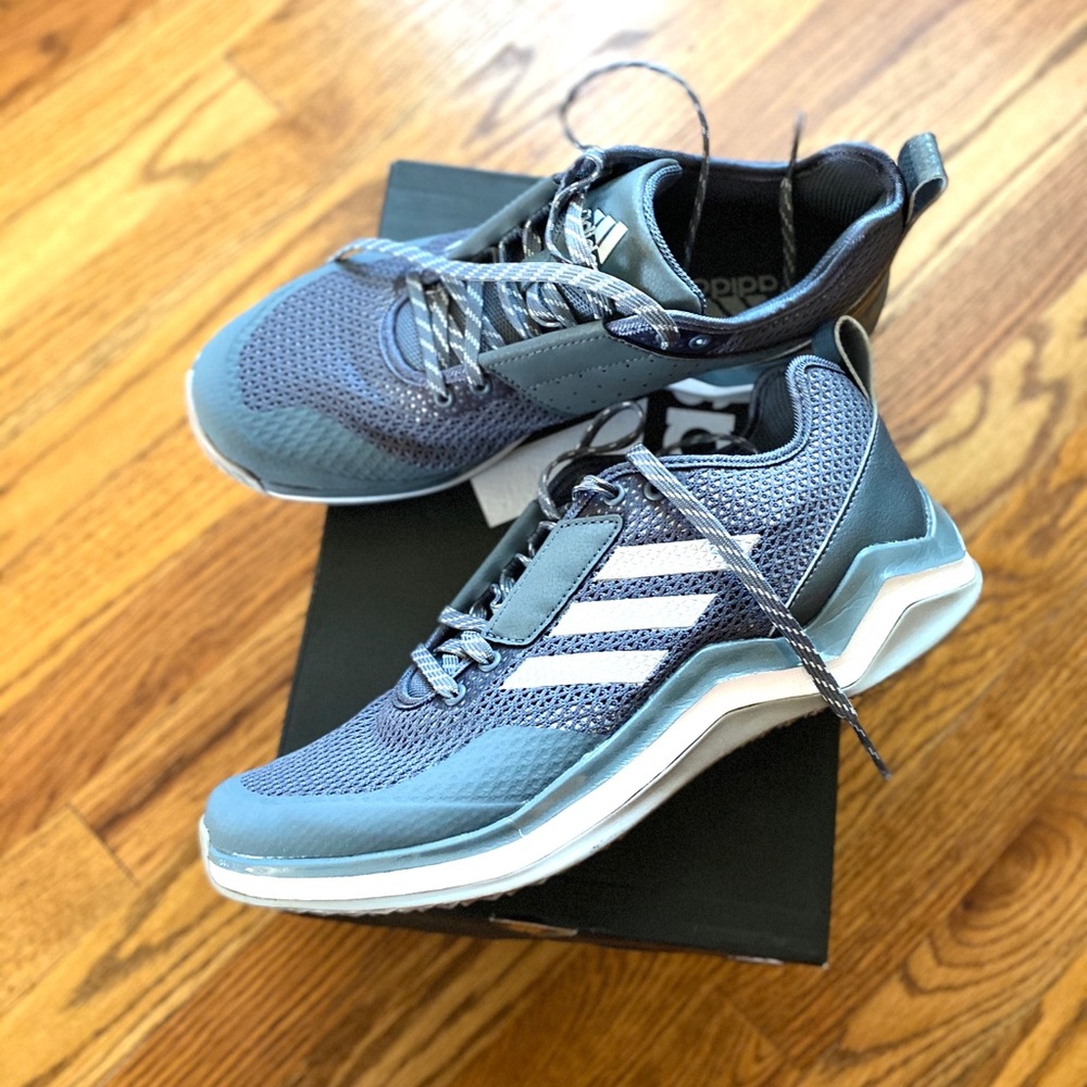 Adidas Speed Trainer 3.0 sneaker.
